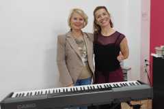 8-Lezione-di-classico-al-piano-Irina